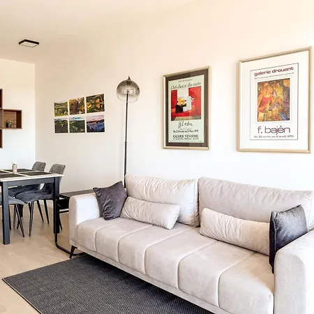 River View Design Apartment, 14th Floor, Citycenter, Ac, Parking Διαμέρισμα *