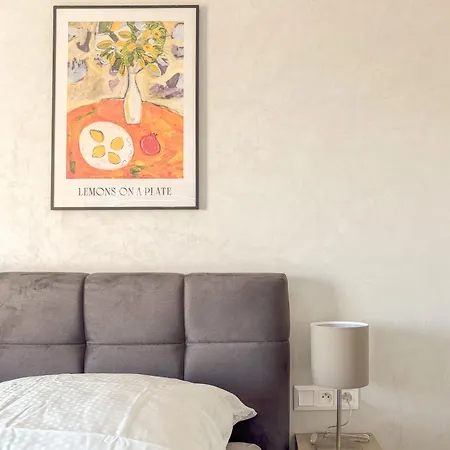 River View Design Apartment, 14th Floor, Citycenter, Ac, Parking * براتسيلافا